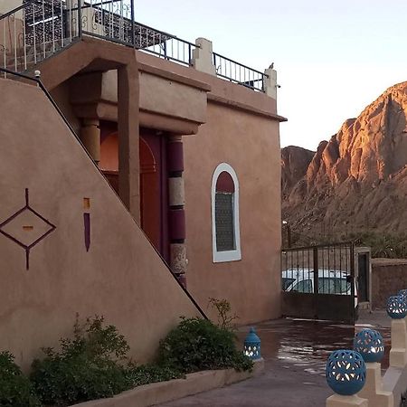 Auberge Restaurant Tissili " Oasis De Fint" المظهر الخارجي الصورة