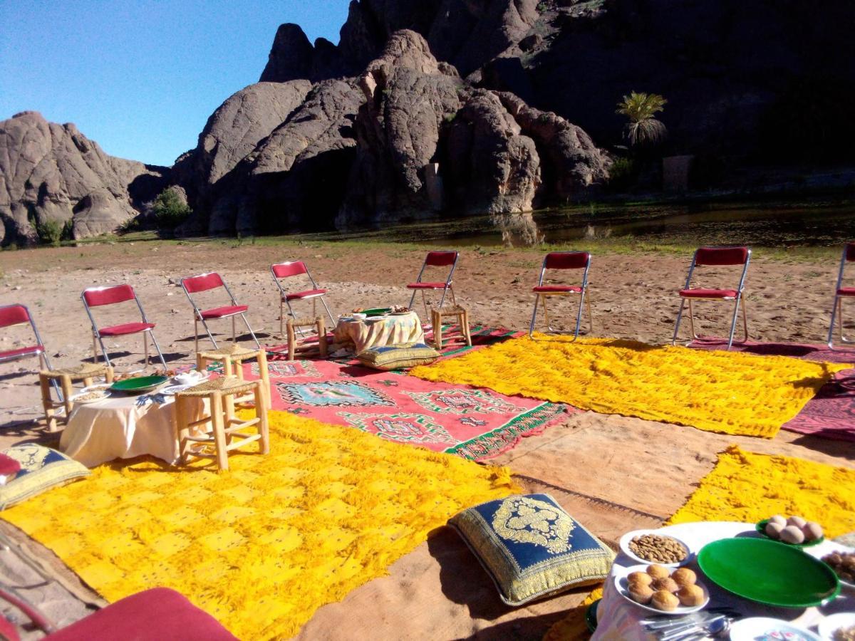 Auberge Restaurant Tissili " Oasis De Fint" المظهر الخارجي الصورة
