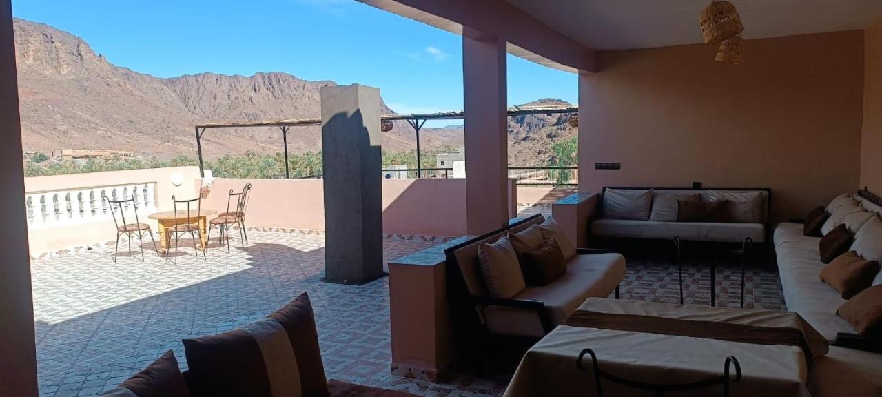 Auberge Restaurant Tissili " Oasis De Fint" المظهر الخارجي الصورة
