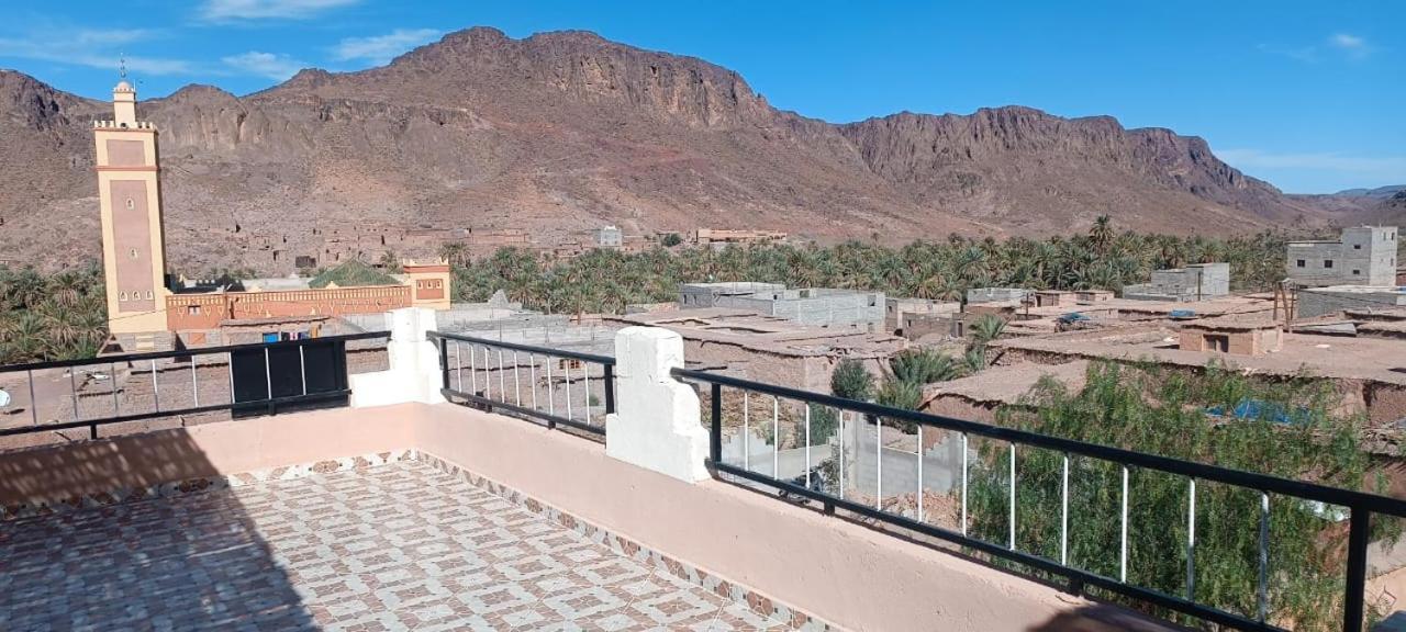 Auberge Restaurant Tissili " Oasis De Fint" المظهر الخارجي الصورة