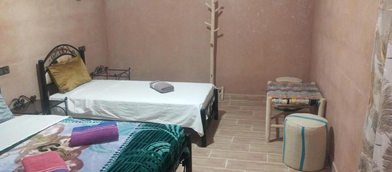 Auberge Restaurant Tissili " Oasis De Fint" المظهر الخارجي الصورة