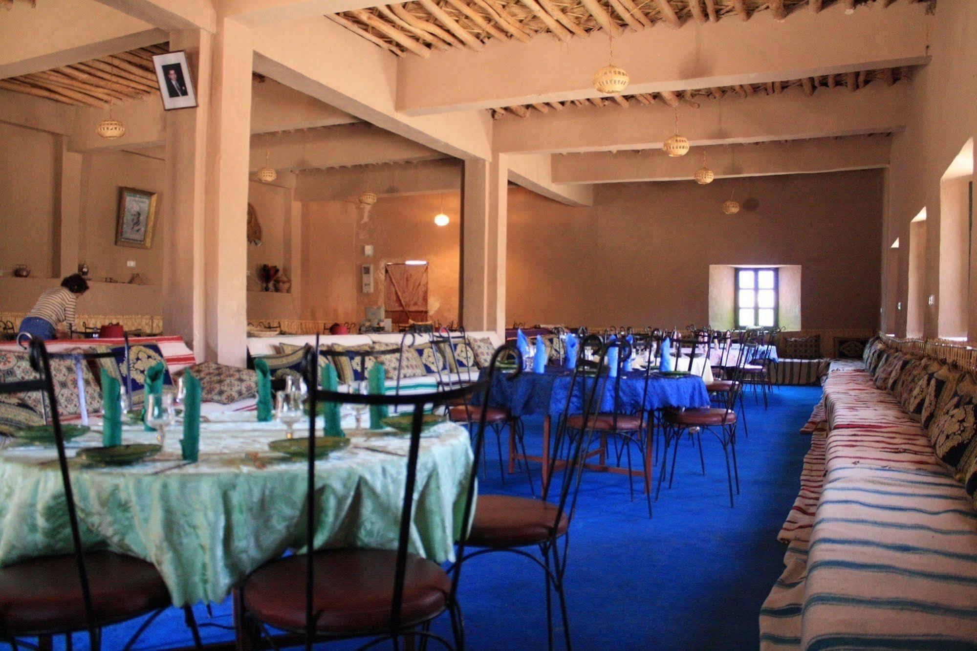 Auberge Restaurant Tissili " Oasis De Fint" المظهر الخارجي الصورة